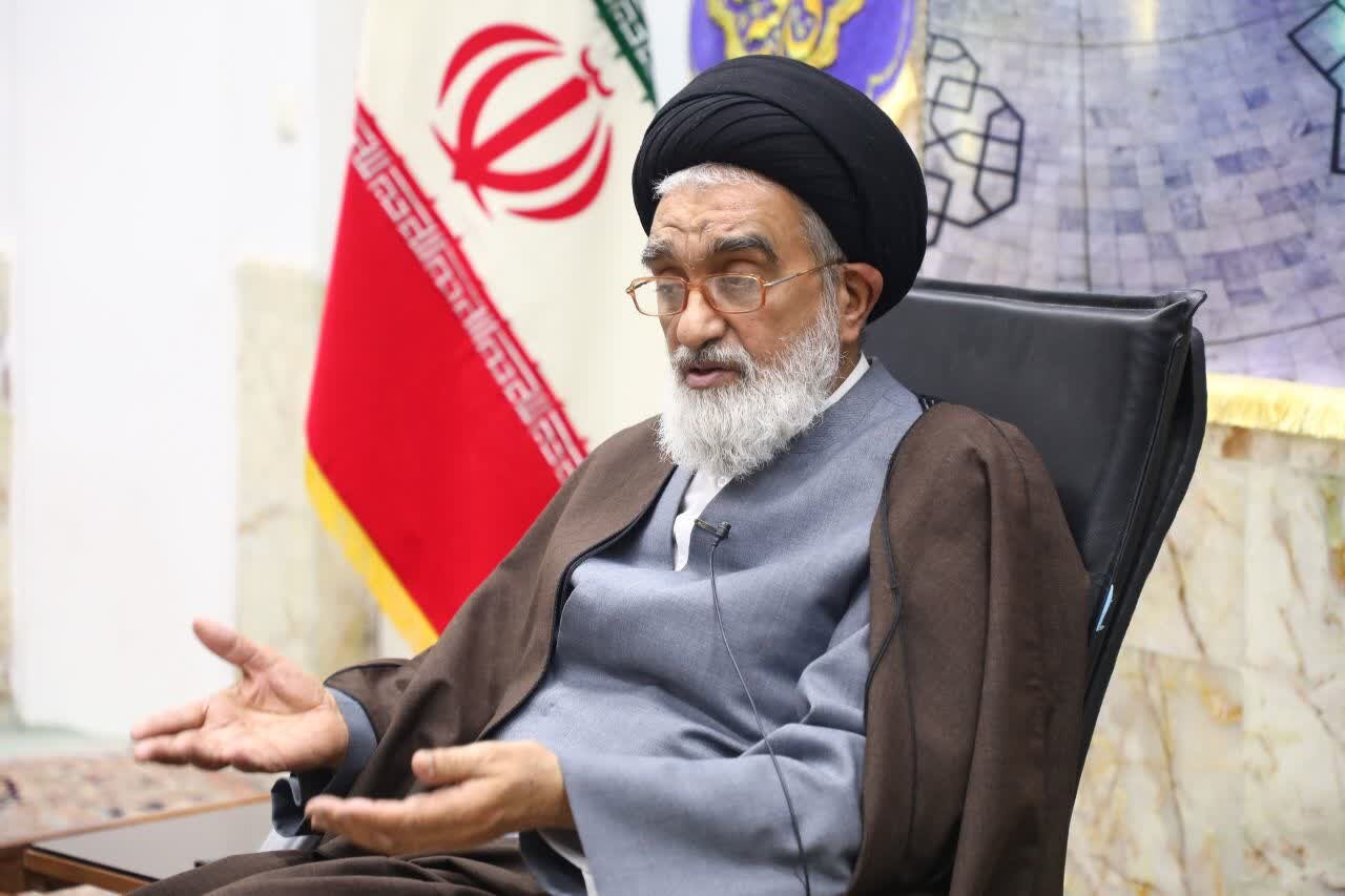 امام جمعه‌قم: موضع‌گیری‌ها نباید زمینه‌ساز دودستگی در جامعه اسلامی شود