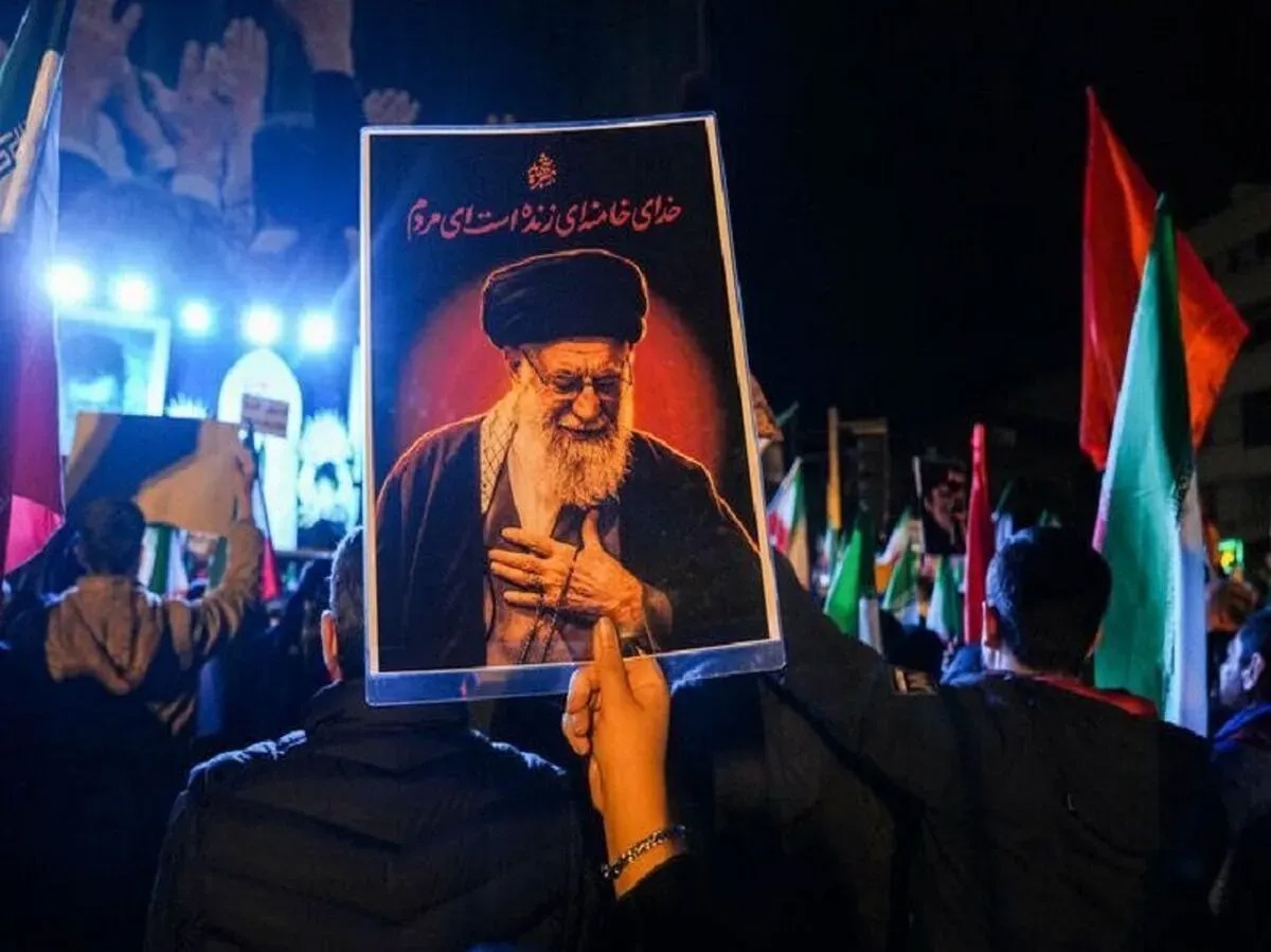 دشمن با تحریک احساسات به دنبال ایجاد شکاف در جبهه انقلاب است