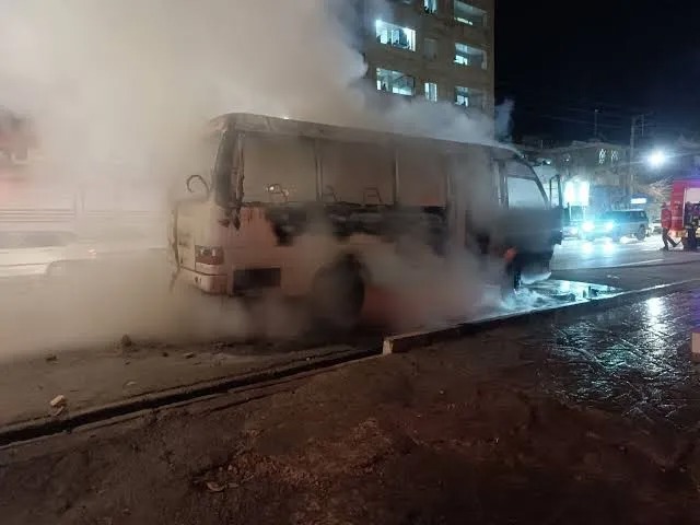 هیچ مرکز حساسی به تصرف اغتشاشگران در نیامد/ سقوط مشهد در دی ماه، تکذیب می‌شود