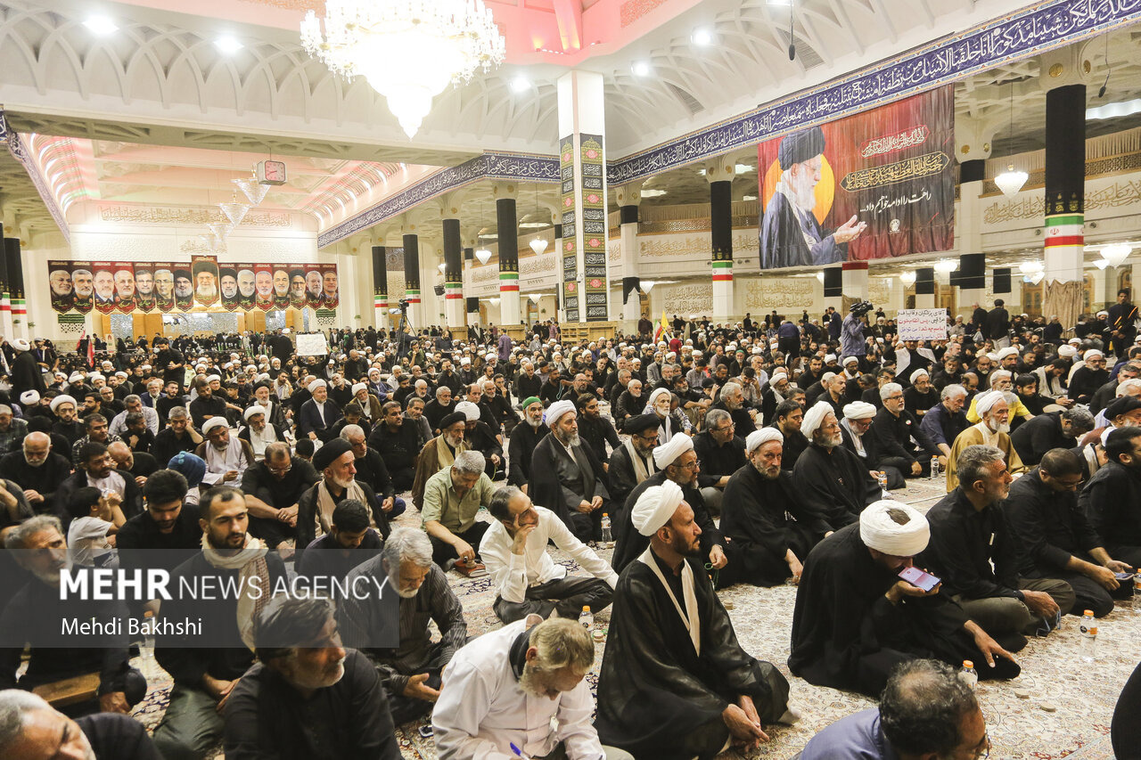مراسم گرامیداشت رهبر شهید از سوی عتبه حسینی در قم برگزار شد