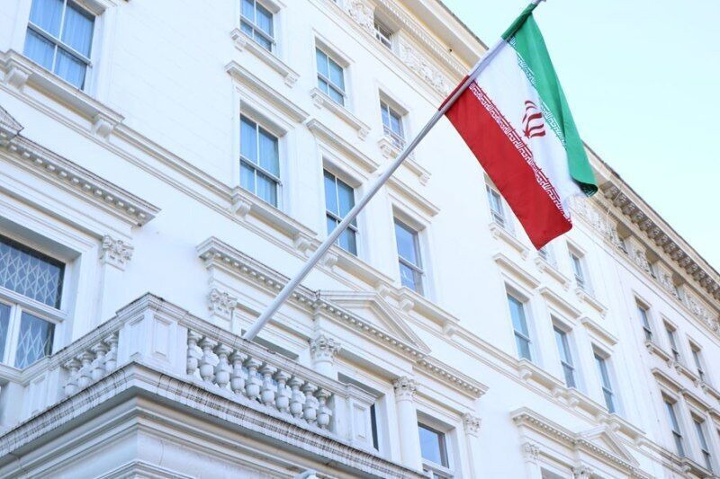 سفارت ایران در لندن: سیاست «یک سر در برابر یک چشم» اعتراف به جنایت جنگی است