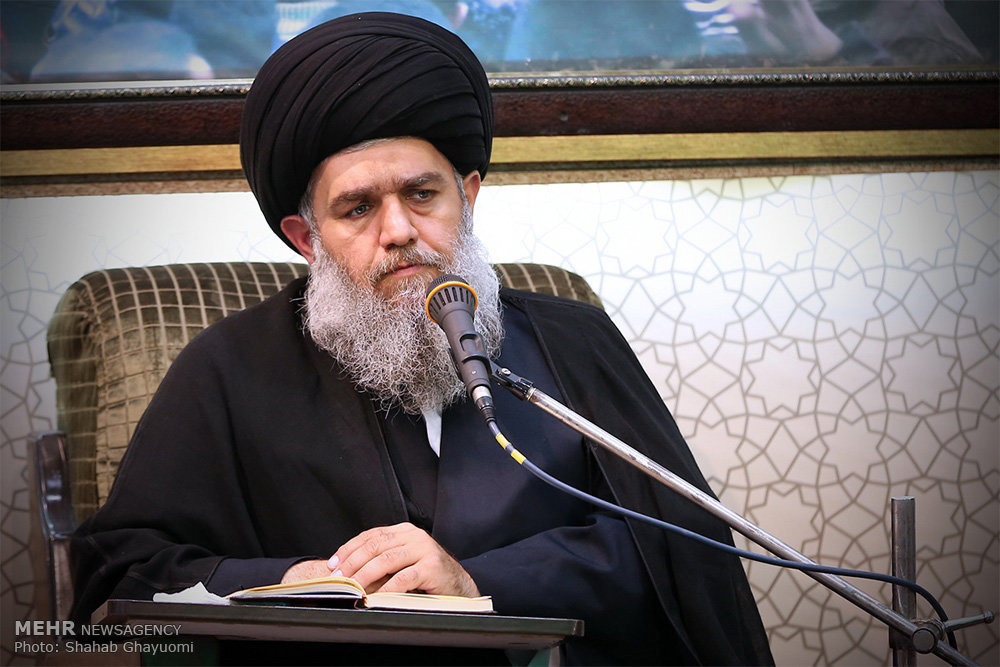 سلمان فارسی با مجاهدت در مسیر حقیقت به قله ولایت‌مداری رسید