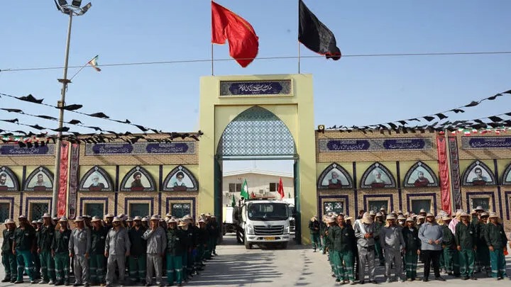 تداوم خدمت رسانی موکب حضرت شاهچراغ به زائران اربعین
