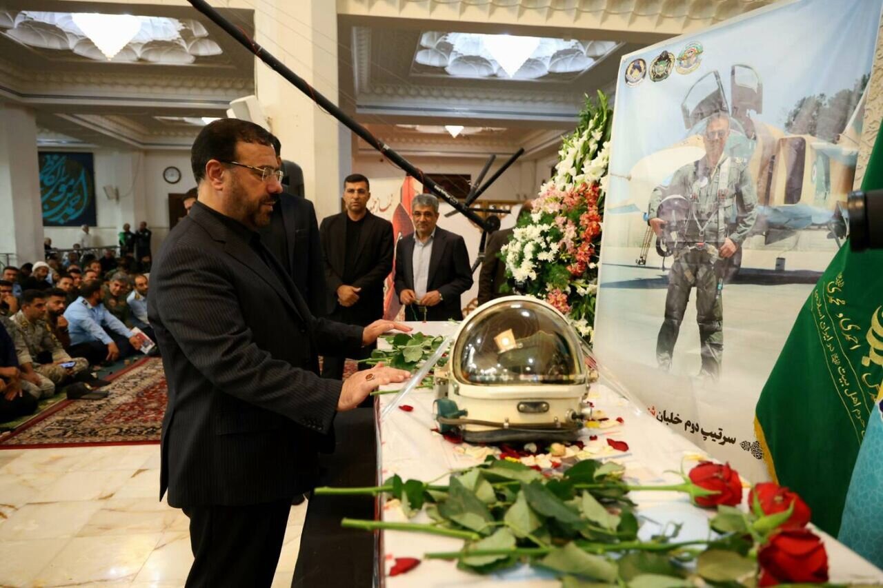 شهید کاظمی با آگاهی از دشواری ماموریت، راه انجام وظیفه را برگزید