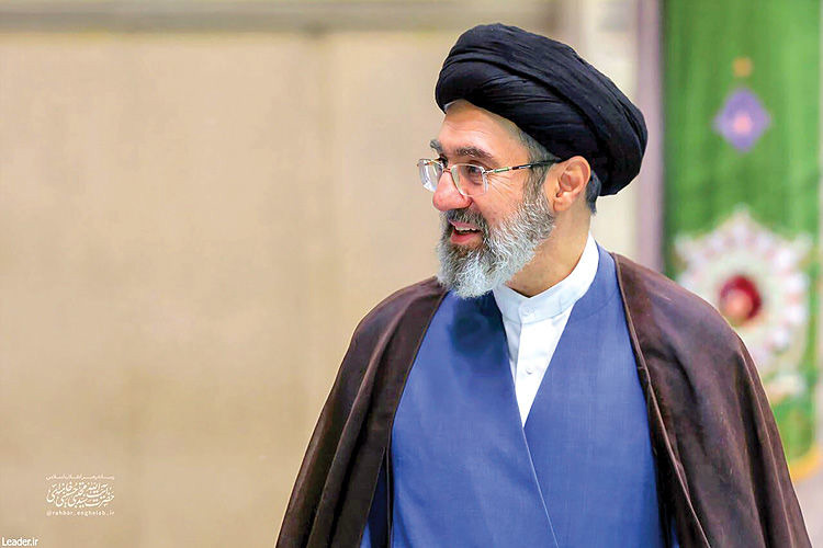 چرا از رهبر انقلاب هیچ صدایی منتشر نمی‌شود؟