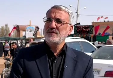 ملت ایران انتقام خون امام شهید و شهدای جنگ تحمیلی را خواهد گرفت