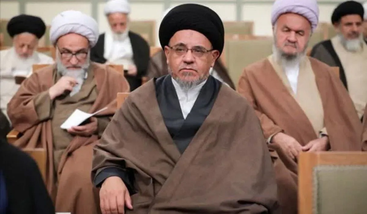 نخبگان و خطبا پرچم‌دار «اتحاد مقدس» و مرزبانان فکری جامعه هستند