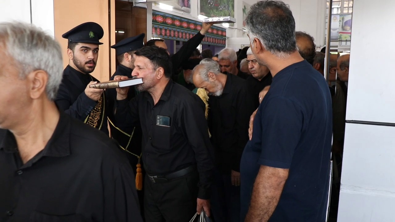 اعزام جمعی از ارادتمندان امام رئوف به مشهد الرضا