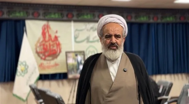 لزوم بهره‌گیری از ظرفیت هم‌افزایی نهاد‌های حوزوی