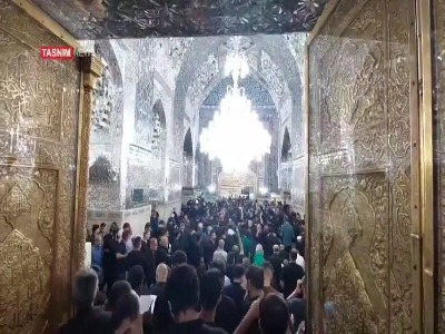 حضور پرشور عزاداران در حرم مطهر امام رضا(ع)