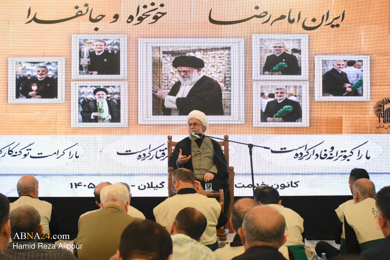 آیت‌الله رمضانی: امامت، کلید همه احکام و عامل رهایی جامعه از جاهلیت است/ خادمان رضوی باید مظهر رأفت، مهربانی و ایثار باشند