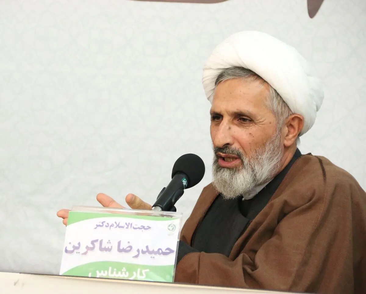 استمرار حضور مردم، ضامن پویایی جریان انقلاب و سرمایه‌ساز برای آینده کشور است