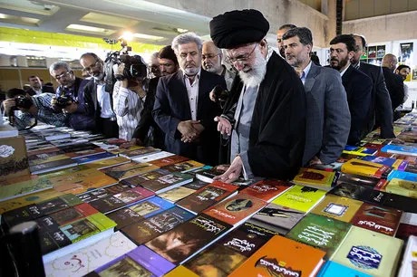 فراتر از سیاست؛ جهان فکری و فرهنگی آیت‌الله خامنه‌ای