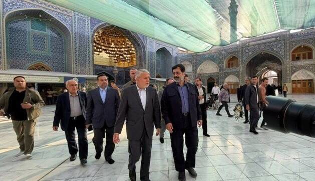 وزیر میراث فرهنگی حرم حضرت معصومه(س) را زیارت کرد | آخرین خبر