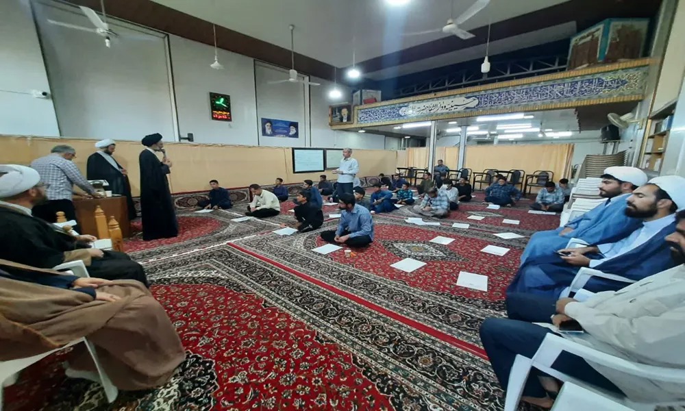 آزمون ورودی حوزه در کاشان برگزار شد