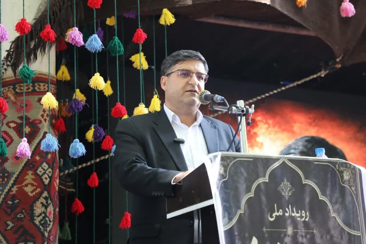 شاهنامه را باید از یک اثر ادبی به سرمایه هویتی و فرهنگی چهارمحال و بختیاری تبدیل کنیم