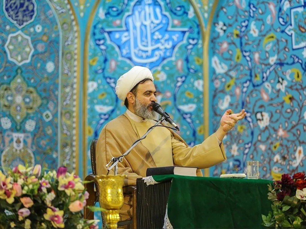 همراهی با پیامبر نیازمند صبر و استقامت است