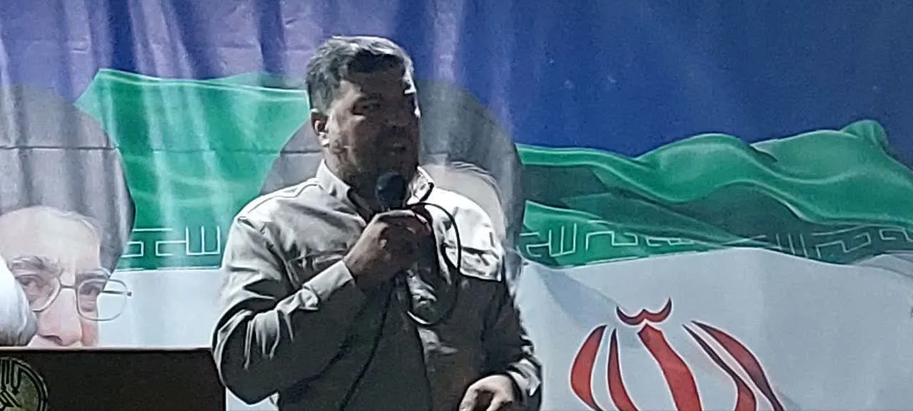 مردم حامی خدمات مسئولان در برابر دشمنان هستند
