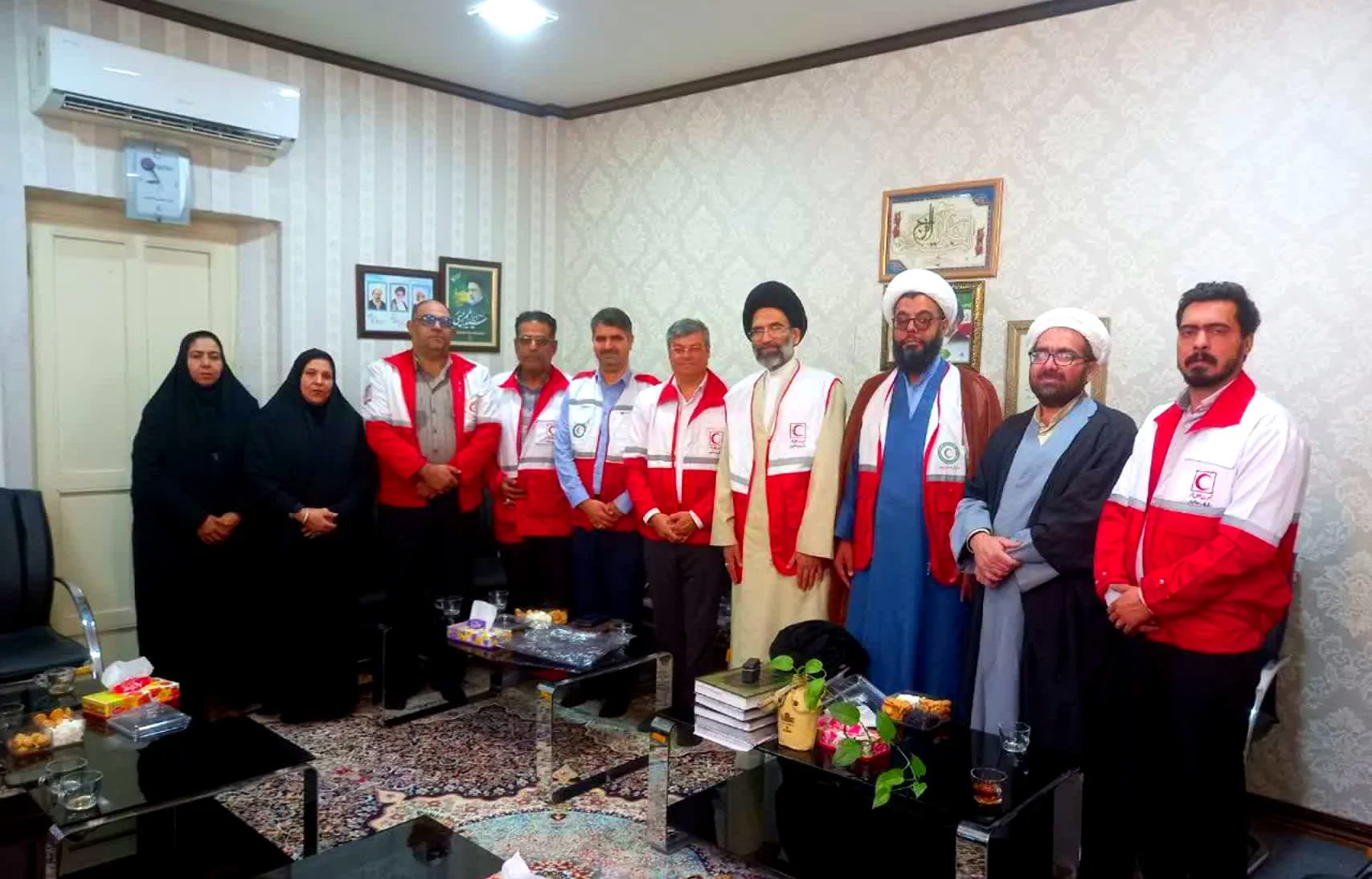 امدادگران هم‌پای رزمندگان در معرض مستقیم خطر قرار دارند