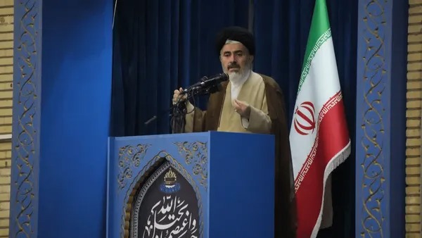دشمن می‌خواهد مردم را ناامید کند