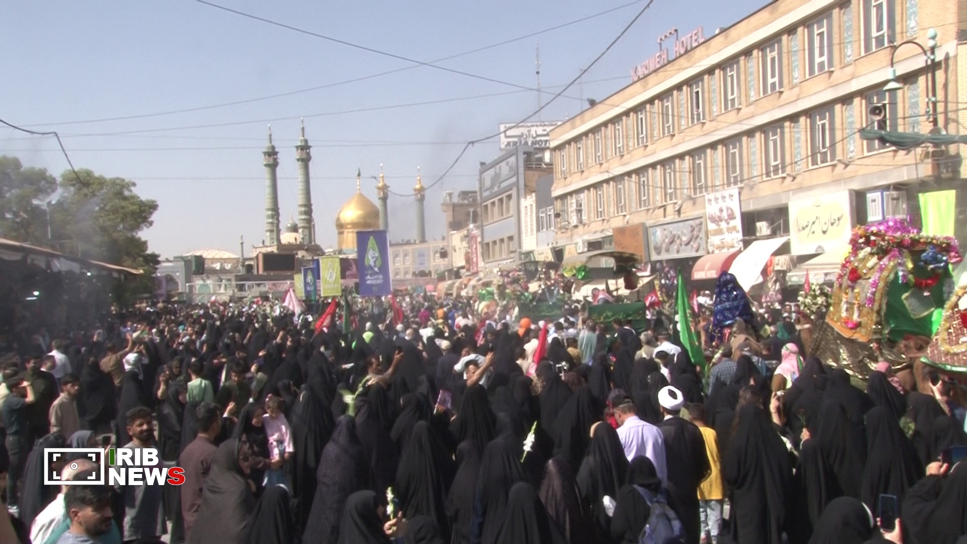 قم امروز در سالروز ورود بانوی کرامت غرق در شور و ارادت شد