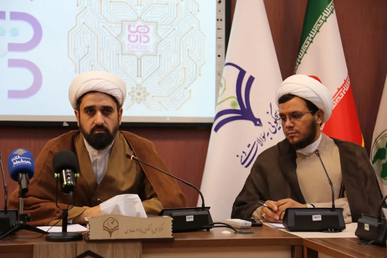 «دین‌دان» جای فتوا را نمی‌گیرد/امکان دریافت نظر چند مرجع در یک سوال