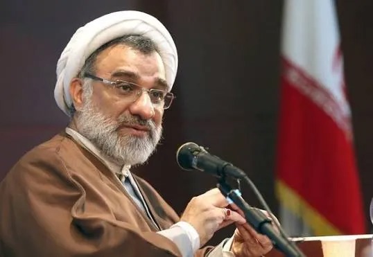 ما بمب اتم نمی سازیم چون رهبر شهید ما آن را حرام اعلام کرده است