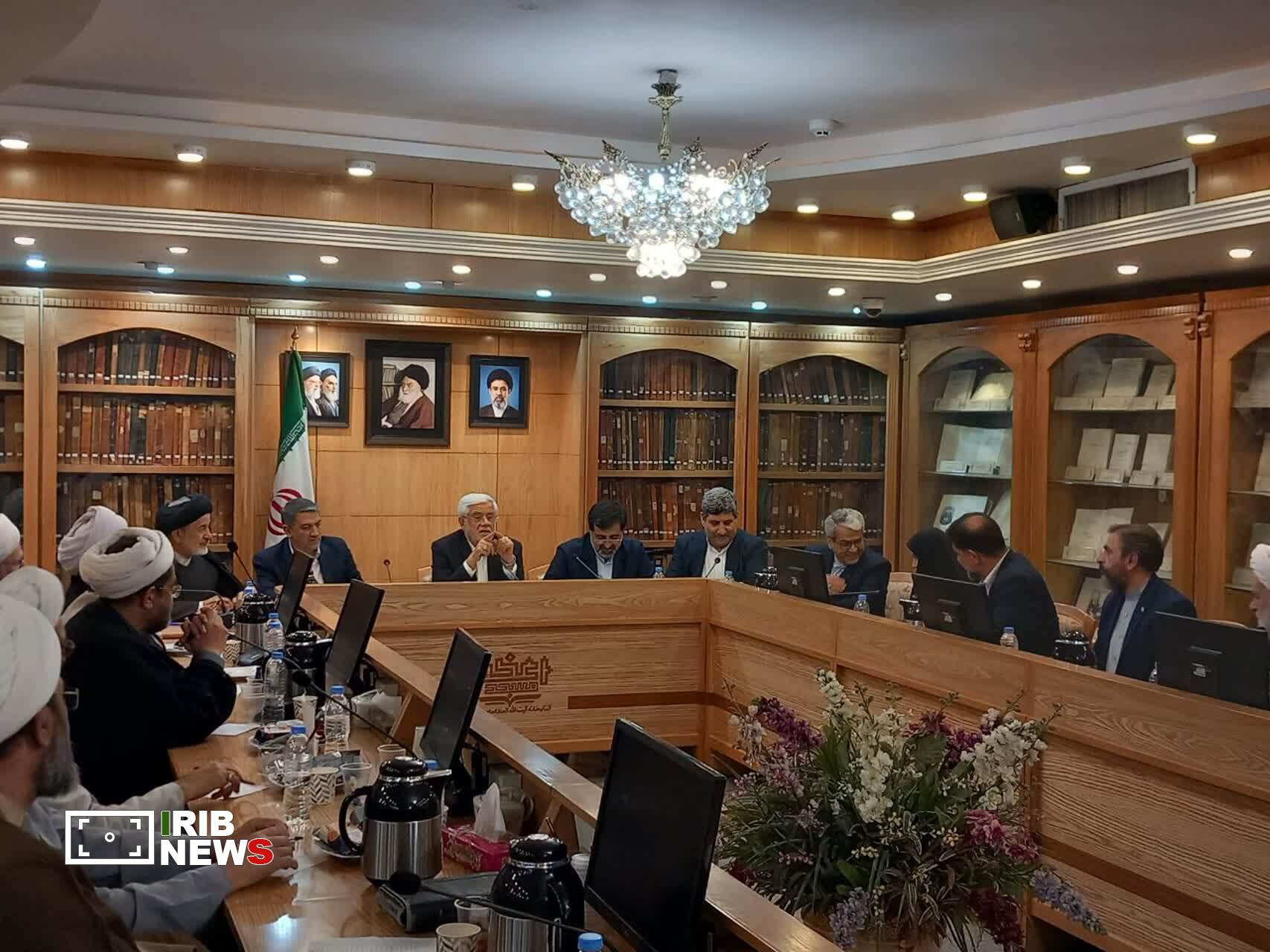 تعامل حوزویان و دانشگاهیان باید تقویت شود