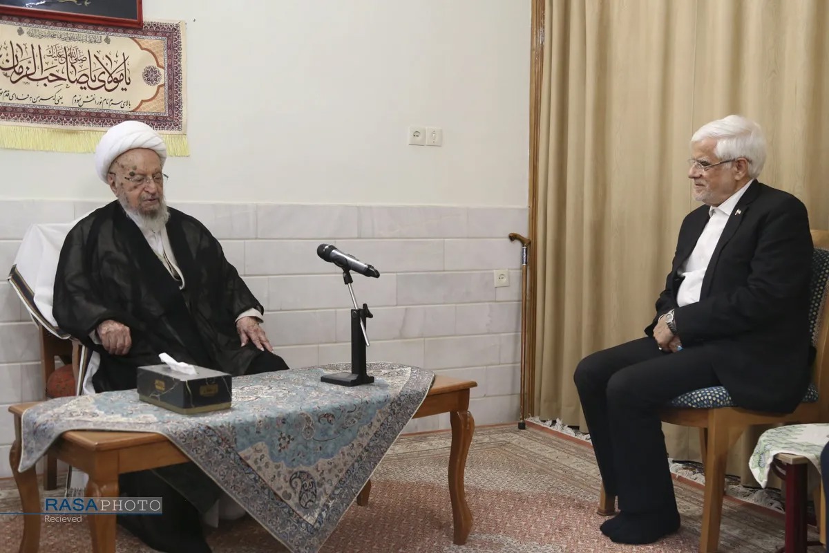 دیدار معاون اول رئیس جمهور با حضرت آیت الله مکارم شیرازی