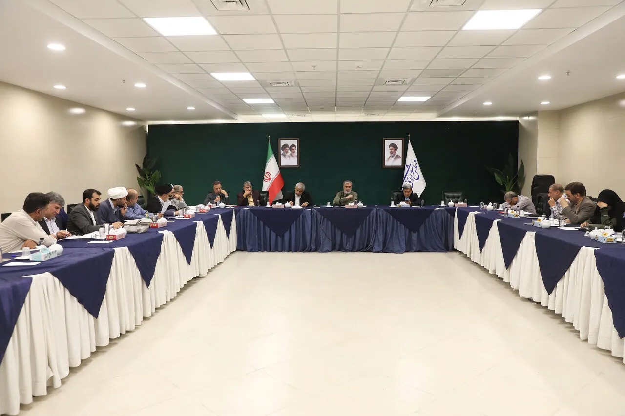 بر اساس مصوبه جدید؛ تحریم‌کنندگان ایران حق عبور از تنگه هرمز را ندارند