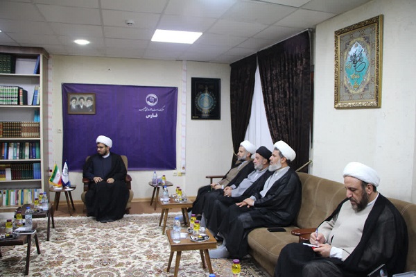 عصر قم