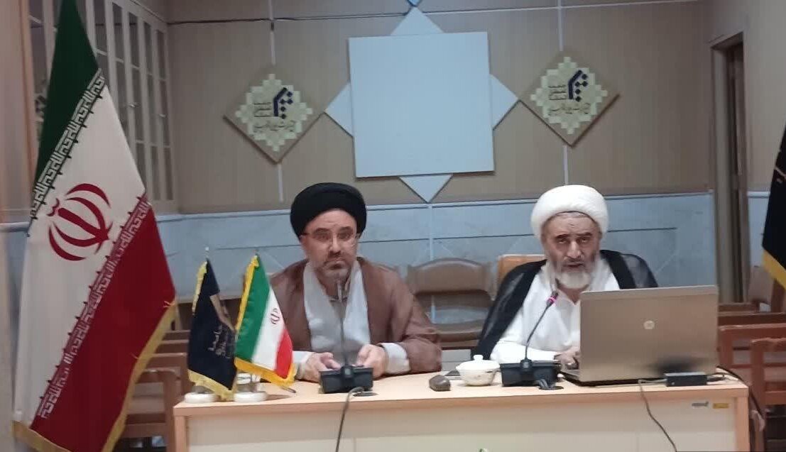 نظریه تفسیری امام شهید، در کرسی علمی ترویجی جامعه‌المصطفی بررسی شد