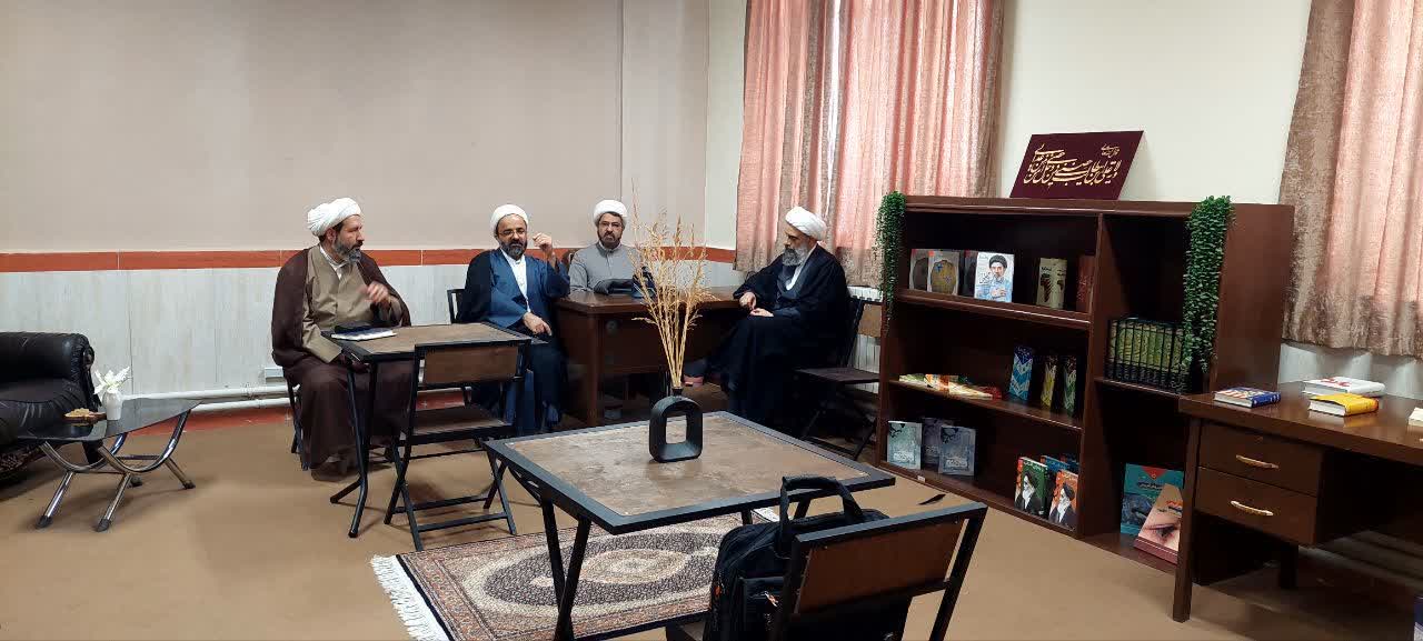 عصر قم