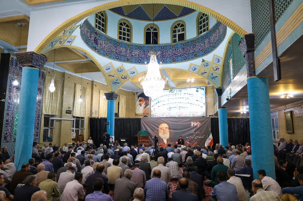 مراسم بزرگداشت چهل‌وپنجمین سالگرد شهادت آیت‌الله مدنی در تبریز برگزار شد+ تصاویر