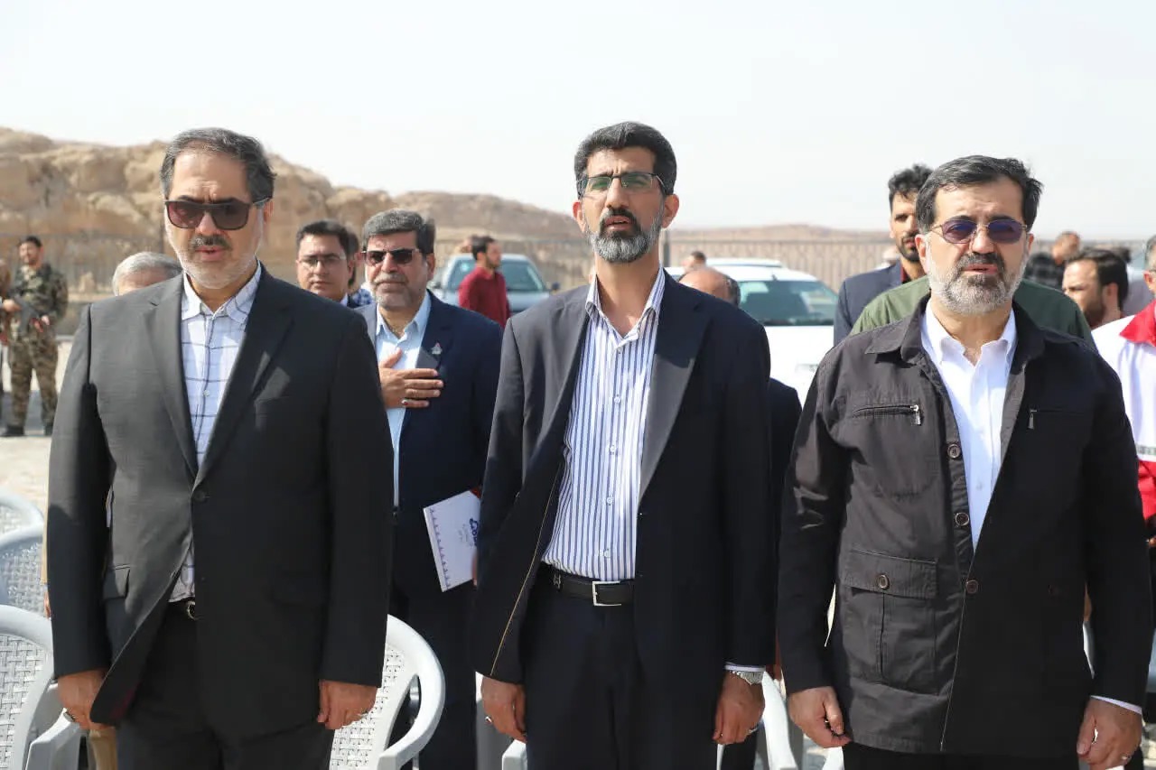 سفر استاندار قم در کهک و افتتاح و پیگیری روند اجرایی طرح‌های در حال اجرا