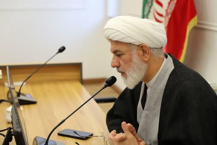 خدمت به طلاب و جامعه دینی، آزمون الهی مدیران حوزه است