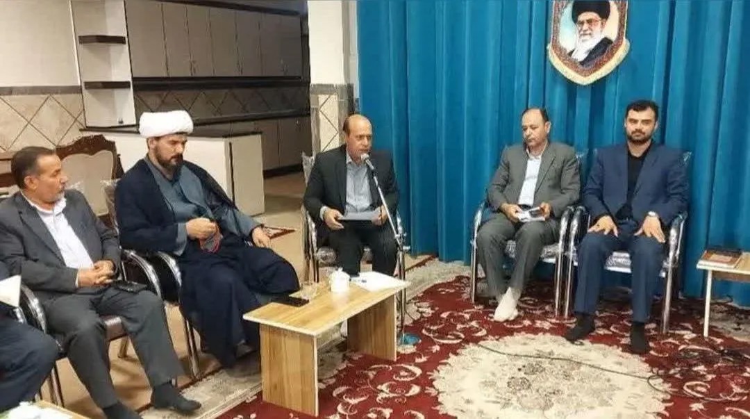غدیر چشمه جوشان است