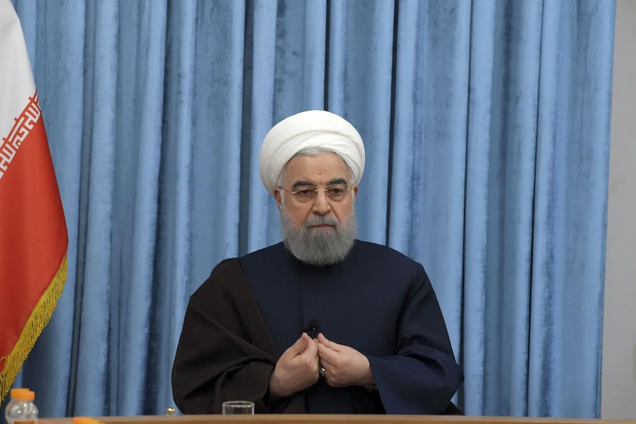 تعارض مبانی سکولار لیبرال با حاکمیت الهی در نظام اسلامی