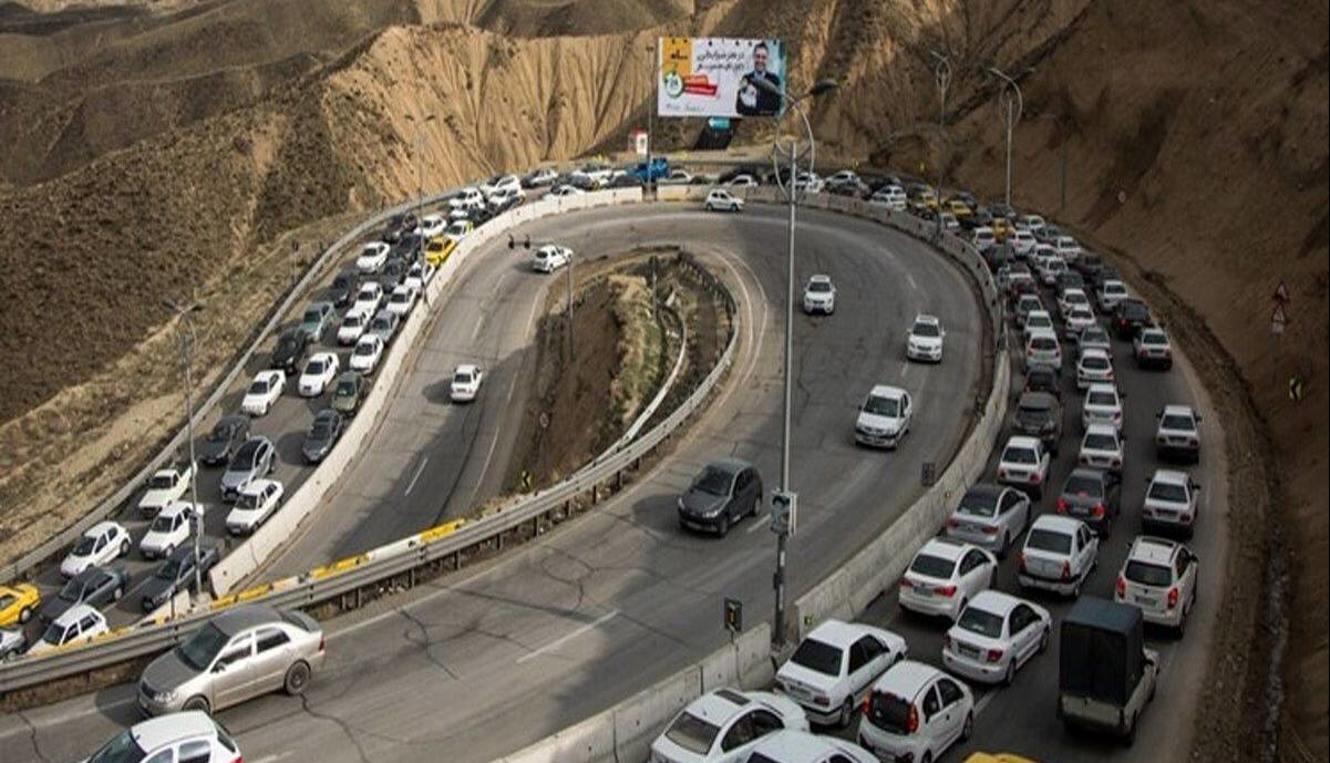 جاده چالوس یکطرفه شد؛ ترافیک سنگین در راه‌های مازندران