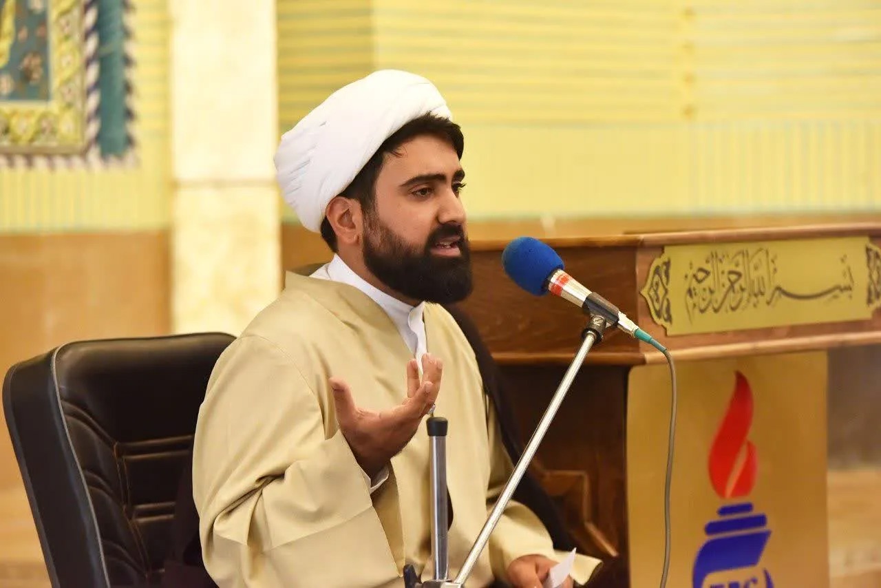سلسله مباحث اخلاق اسلامی در پتروشیمی تبریز برگزار شد