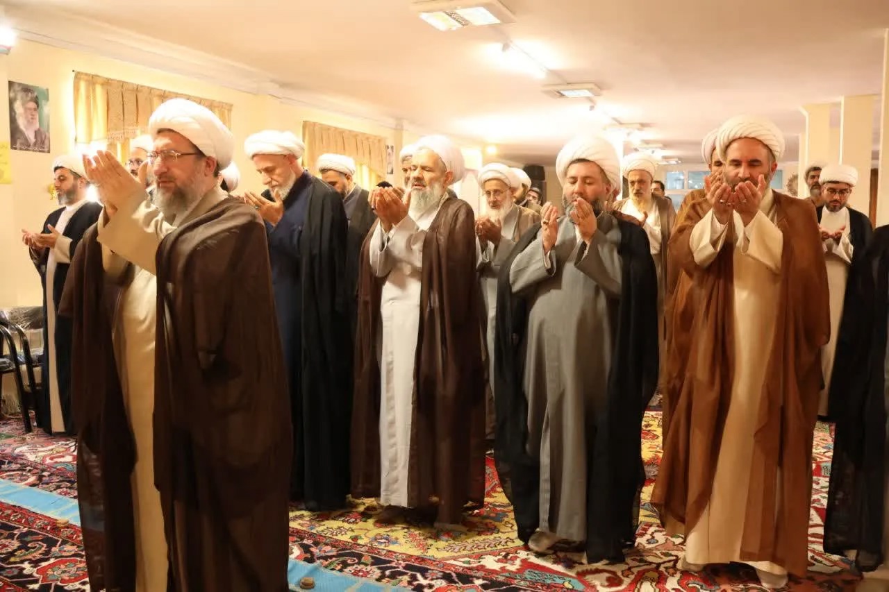 حضور امام جمعه تبریز در همایش استانی ائمه جمعه آذربایجان‌ شرقی+ تصاویر