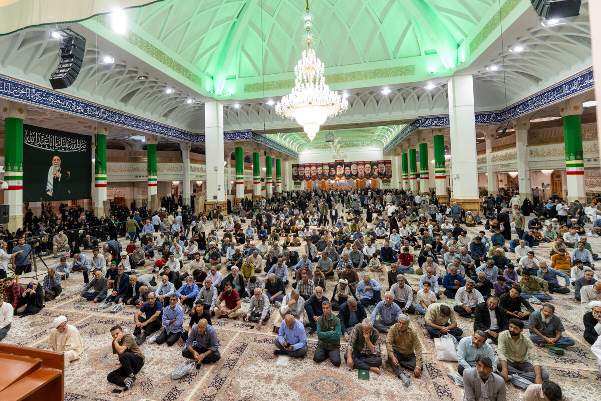 گزارش تصویری | جشن شب میلاد امام عسکری(ع) در حرم بانوی کرامت