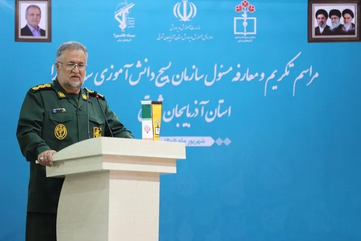 بسیج دانش‌آموزی می‌تواند در تربیت دانش‌آموز ایده‌پرداز و خلاق، مشارکت کند.