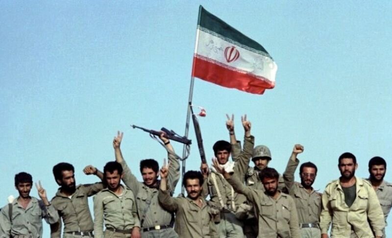دفاع مقدس منشور مقاومت و پایداری ملت‌های آزاده است