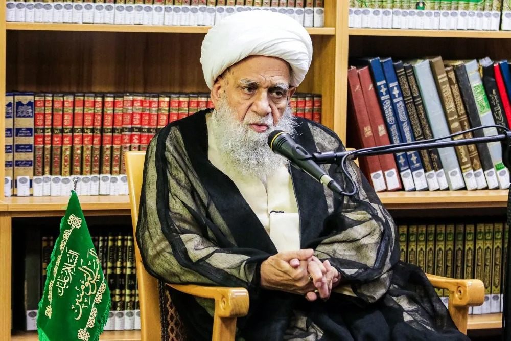 آیت الله شبیری زنجانی نمونه‌ای برجسته از عالمان راستین بود