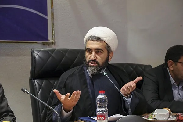 لزوم نقش فعال جامعه دانشگاهی در تبیین دستاوردهای انقلاب