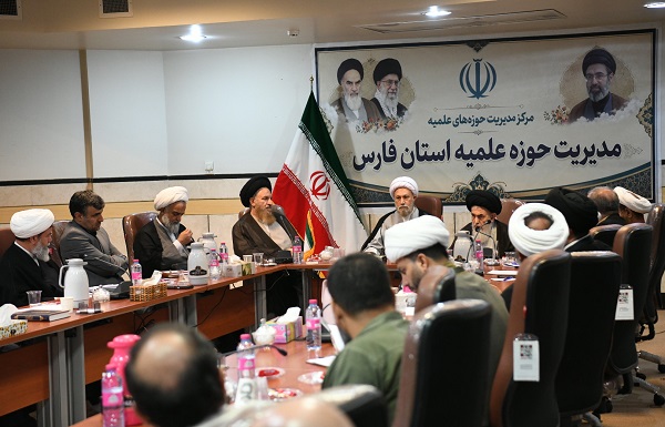 دفاع مقدس نشانه اقتدار و عزت ملت ایران است