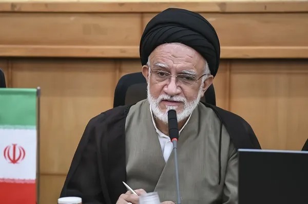 خود کفایی و استقلال از دستاورد های انقلاب اسلامی است