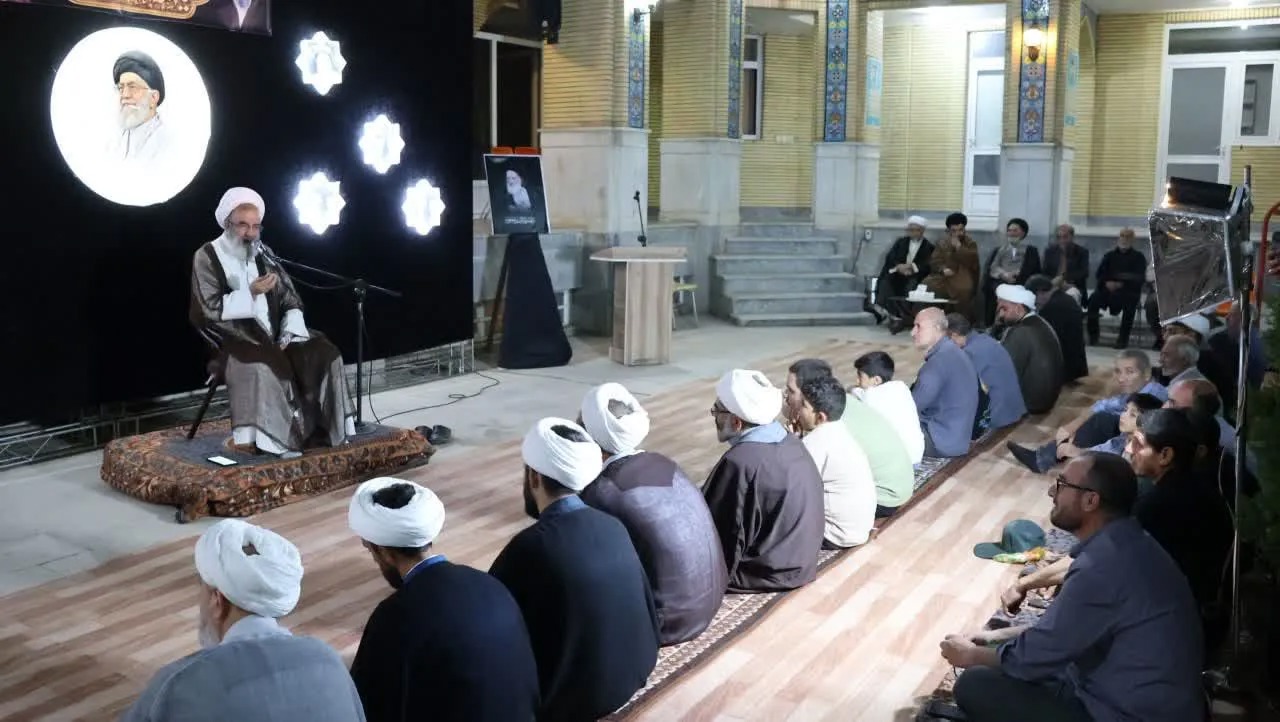 یادواره شهدای طلاب و روحانیون شهرستان مرند برگزار شد