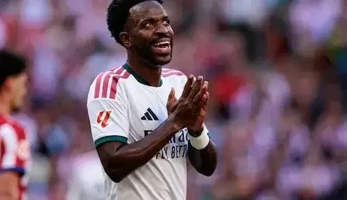 سقوط آزاد اعجوبه‌ای که توپ طلا می‌خواست